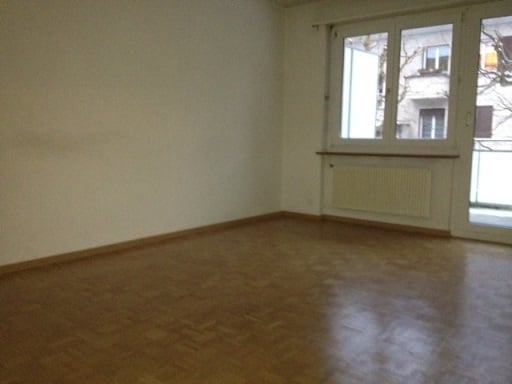 charmante 2 1/2-Zimmerwohnung, 1. Stock links 5