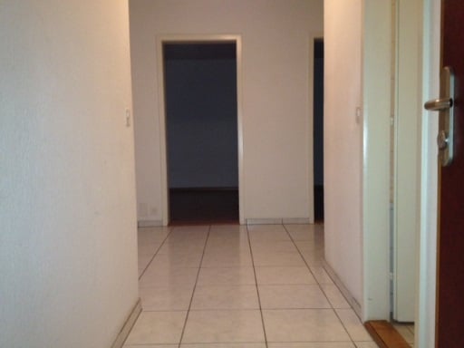 charmante 2 1/2-Zimmerwohnung, 1. Stock links 2