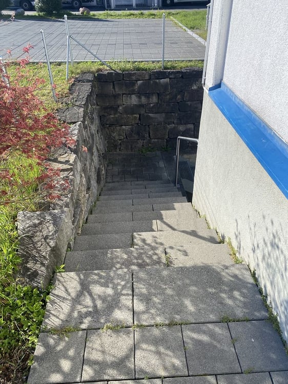 Gewerberaum mit Büro in Münsingen 5