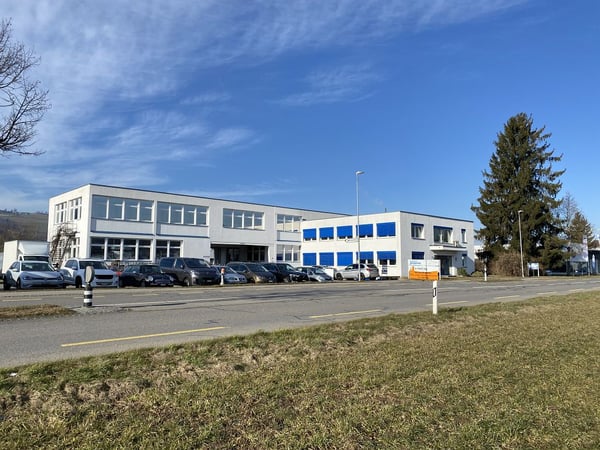 Gewerberaum mit Büro in Münsingen 2