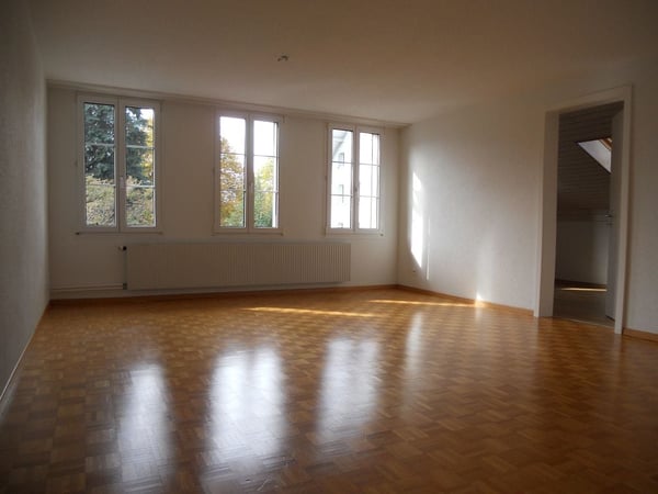 4-Zimmerwohnung, 1. Stock rechts 5