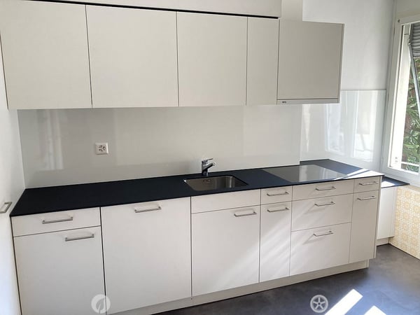 teilsanierte 4- Zimmerwohnung 1. Stock 4