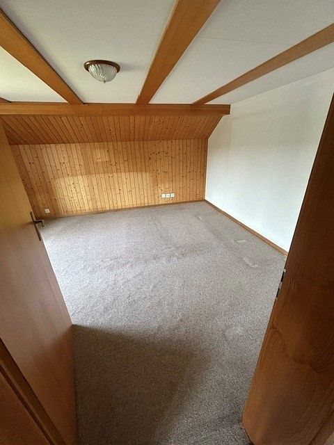 2. Stock, 3 1/2 Zimmerwohnung 5