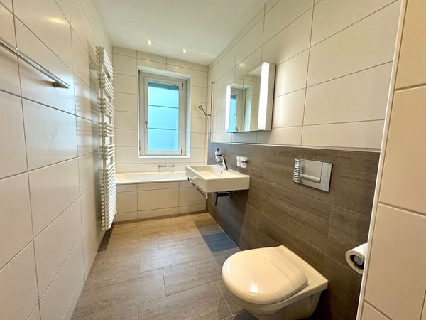 3-Zimmerwohnung, 2. Stock links 8