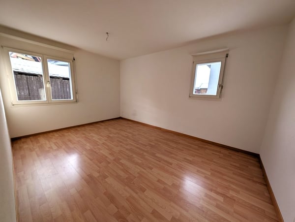 3-Zimmerwohnng, Parterre rechts 5