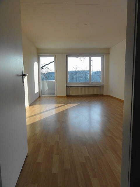 3 1/2-Zimmerwohnung, 1. Stock 6