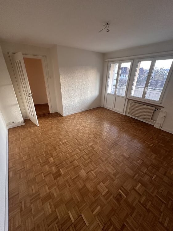 Charmante 4 1/2-Zimmerwohnung, 2. Stock links 4
