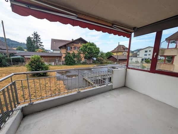 2.5-Zimmerwohnung, Parterre rechts 8