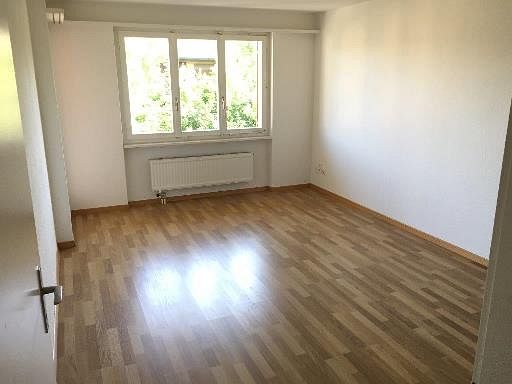 Charmante 4 1/2-Zimmerwohnung, 2. Stock rechts 6
