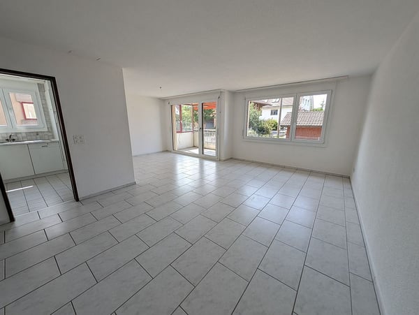 3.5-Zimmerwohnung, Parterre links 4