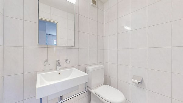 1 1/2-Zimmerwohnung, 1. Stock links 12