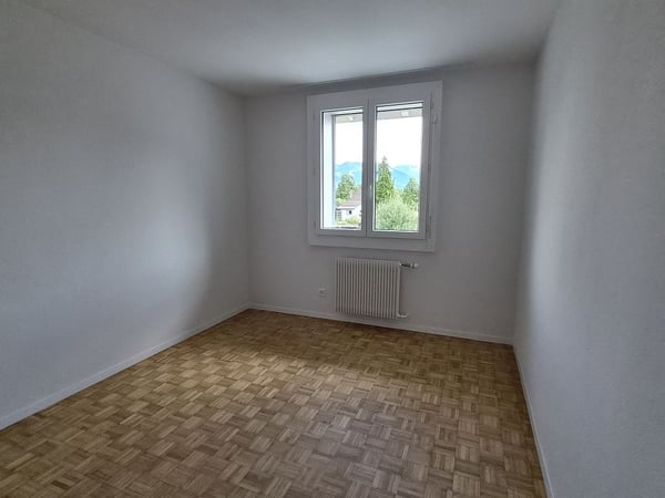 4-Zimmerwohnung, 2. Stock links 5