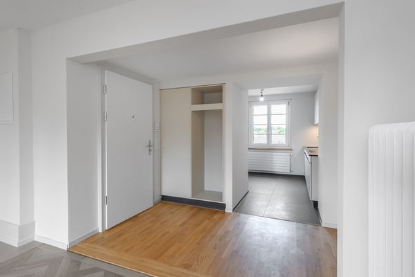 3.5-Zimmerwohnung, Parterre rechts (Nr. 1) 3