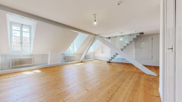 2 1/2-Zimmerwohnung Maisonette Ost, mitten in der Berner Altstadt 4