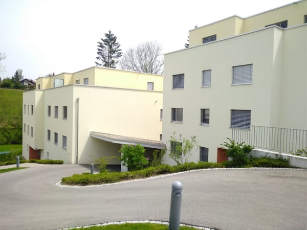 schöne 2 1/2-Zimmerwohnung im 1. OG 13