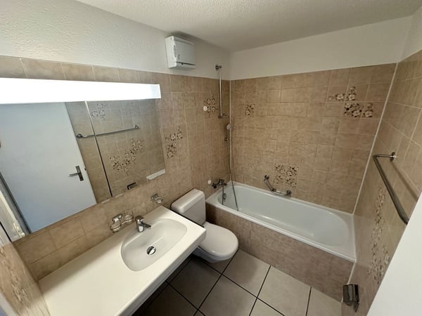 5 1/2-Zimmerwohnung, 1. Stock rechts 10
