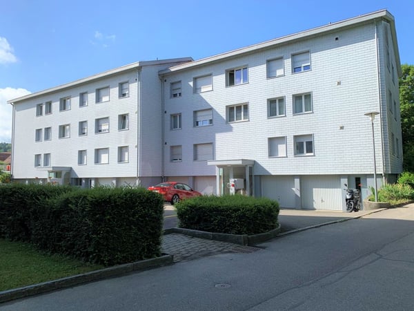 4-Zimmerwohnung, Parterre links 1