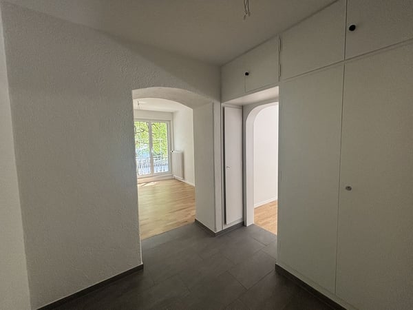 3 1/2-Zimmerwohnung, Parterre links 2