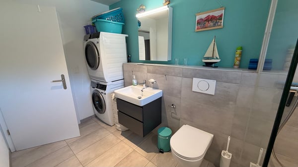 Moderne 3.5-Zimmer-Wohnung in Wattenwil 5