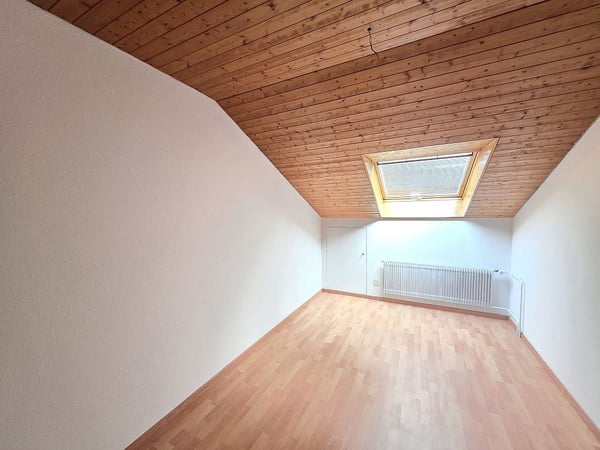 2-Zimmerwohnung, 2. Stock Mitte 4