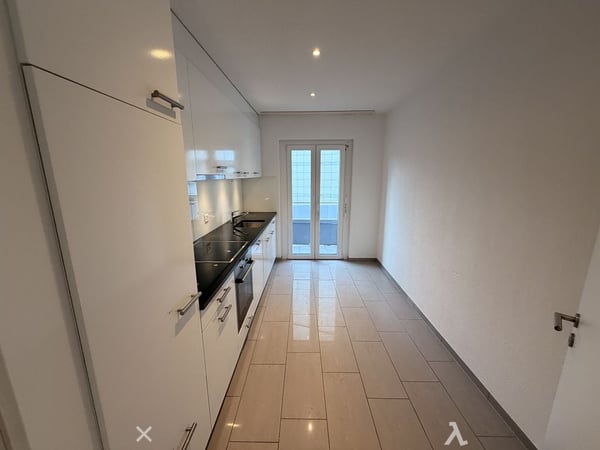 Charmante 1-Zimmerwohnung - im Zentrum von Biel/Bienne 3