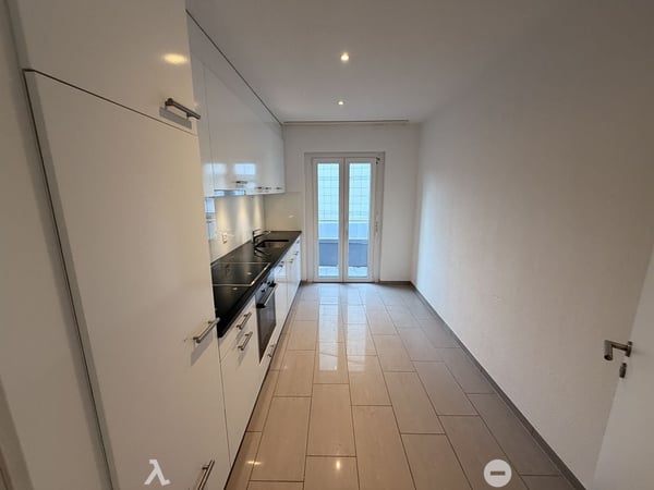 Charmante 3-Zimmerwohnung - im Zentrum von Biel/Bienne 3