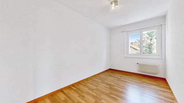 4 1/2-Zimmerwohnung, Parterre links 7