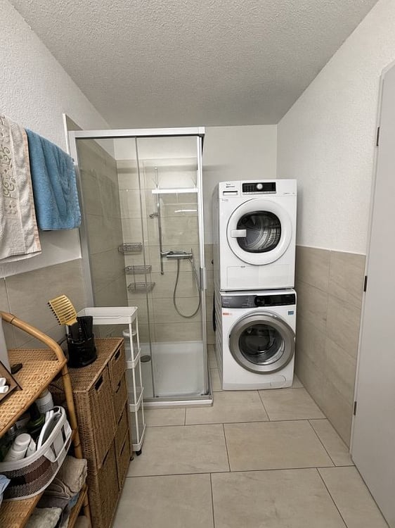 Schöne 3.5-Zimmerwohnung mit grossem Balkon 9