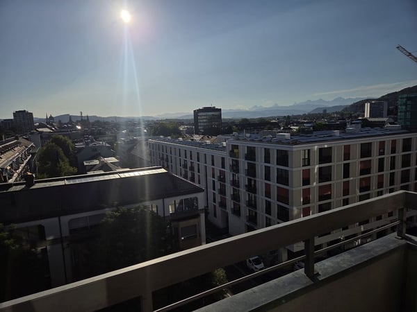2 1/2-Zimmerwohnung, 7. St 715 mit Blick auf den Gurten, die Altstadt und die Alpen 8