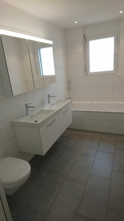 Moderne 3.5-Zimmer-Wohnung mit Balkon - Ihr Rückzugsort im Grünen 6