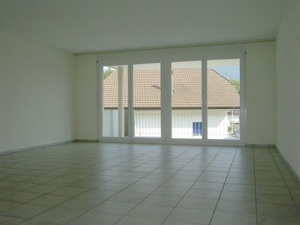 5½-Zimmer-Wohnung mit Blick ins Grüne und zum Jura 2