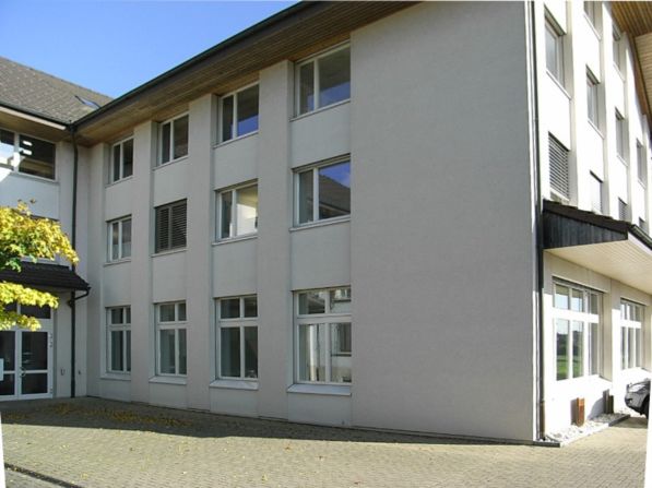 günstige Verkauf/Schulung/Büros/Ausstellung/Lager/Praxisräume 2