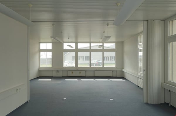 günstige Verkauf/Schulung/Büros/Ausstellung/Lager/Praxisräume 5
