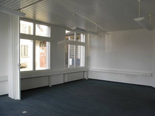 günstige Verkauf/Schulung/Büros/Ausstellung/Lager/Praxisräume 6