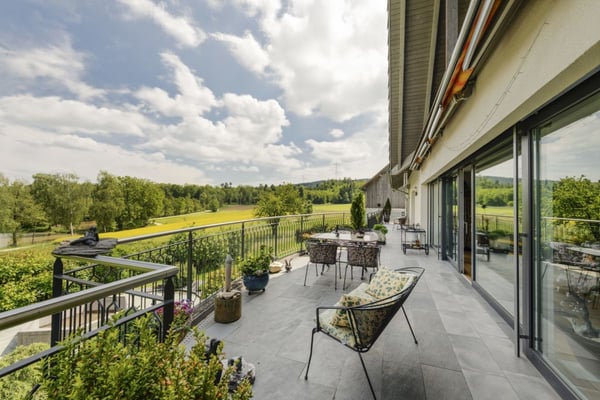 450 m2 Terrassenwohnung im Grünen 15