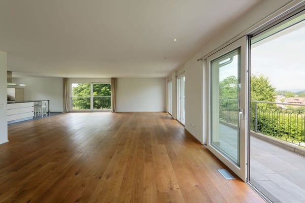 450 m2 Terrassenwohnung im Grünen 3