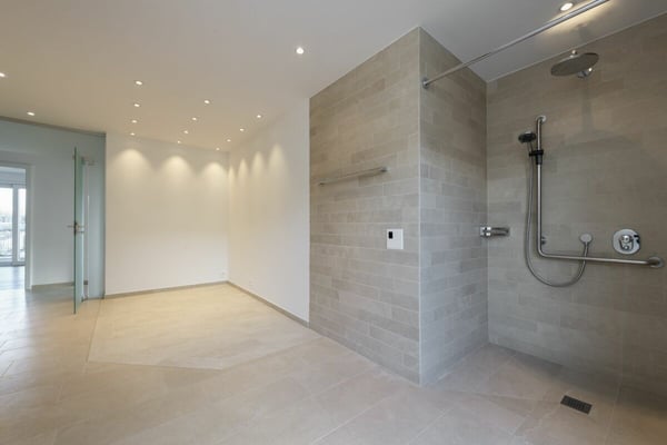 450 m2 Terrassenwohnung im Grünen 12