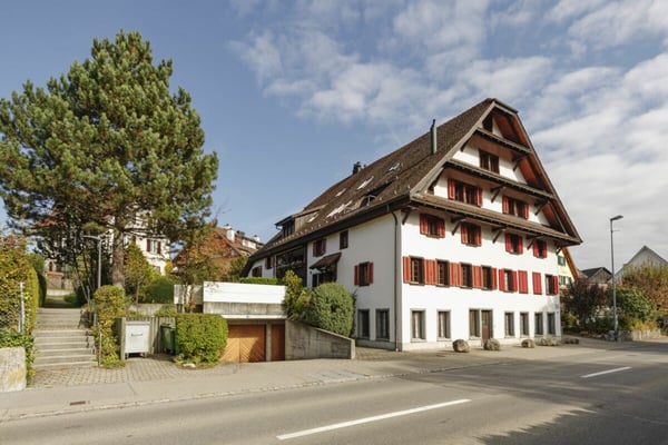 Tiefgaragen Einstellplätze in Waltenschwil; zentral mit guter Zufahrt 1