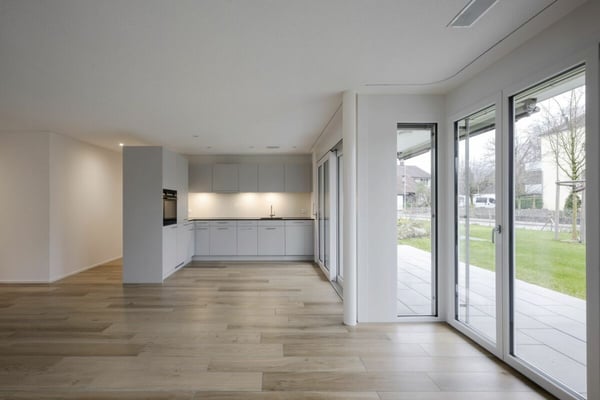 1.5 Zimmer Gartenwohnung mit 2 Sitzplätzen 2