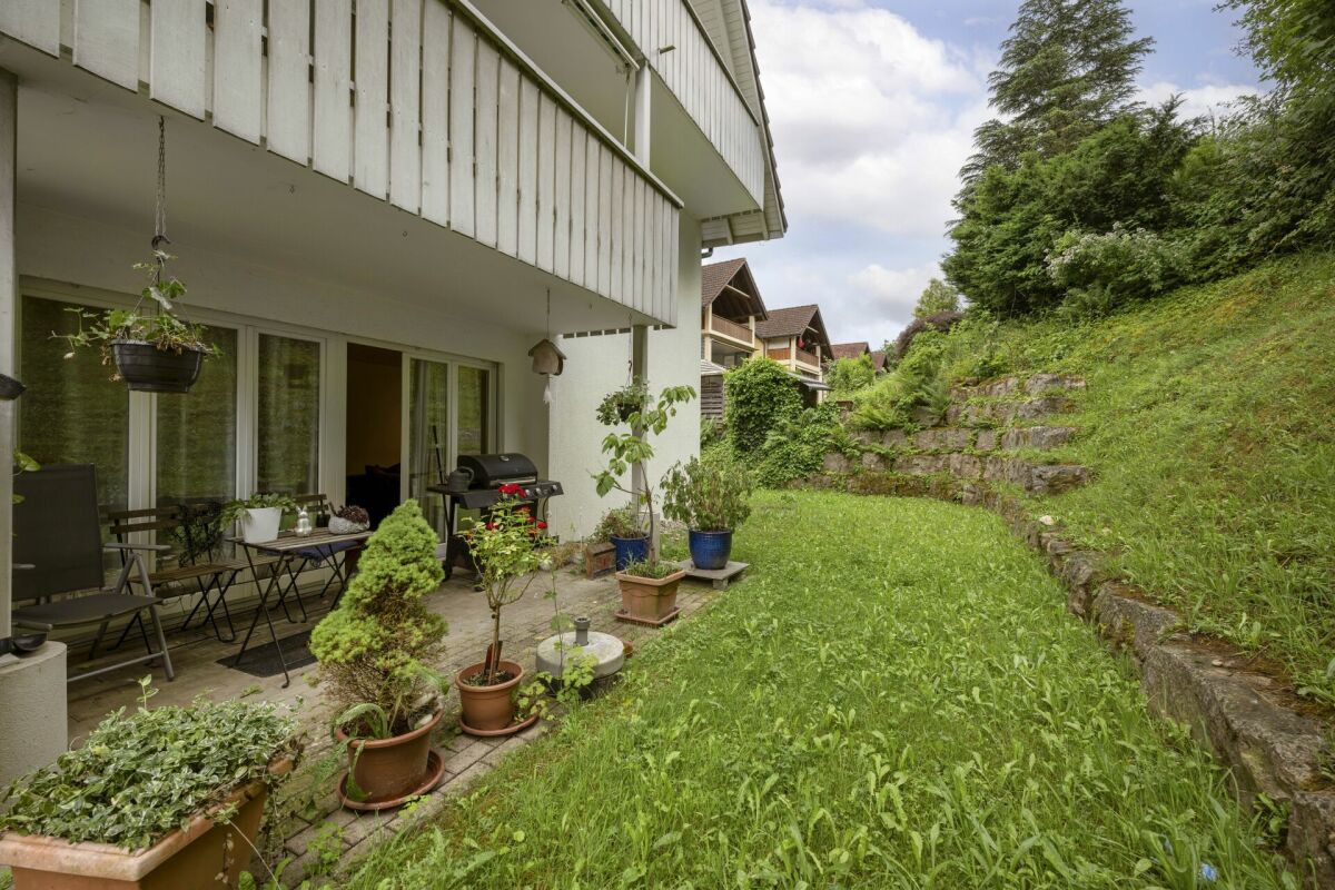 3.5 Zimmer Garten Wohnung in Tägerig