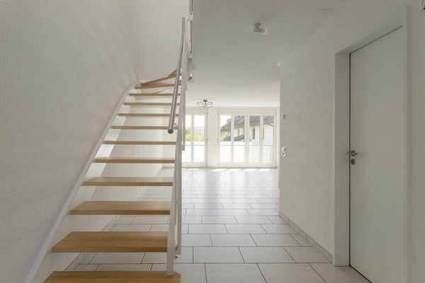 Grosse 3.5 Zimmer Maisonette Wohnung 4