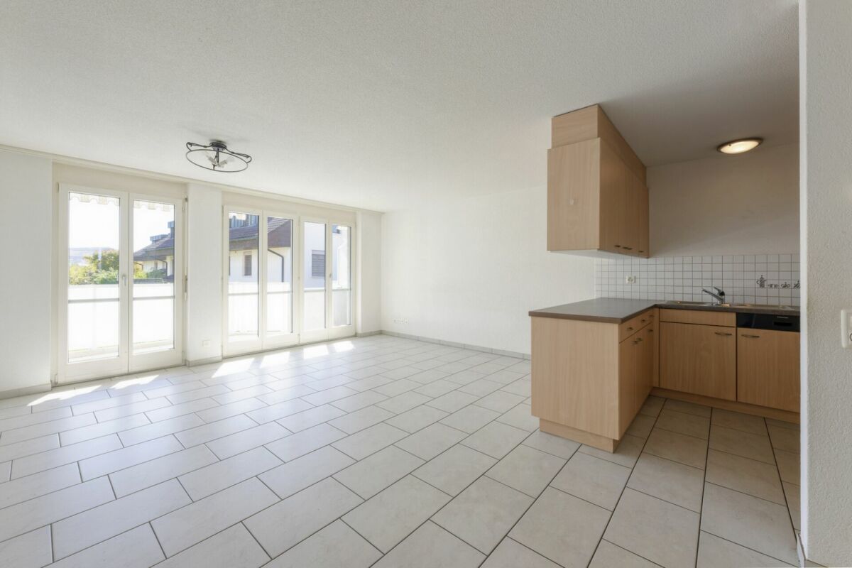 Grosse 3.5 Zimmer Maisonette Wohnung