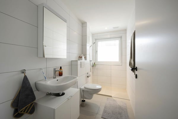 Moderne 5 Zimmer Maisonette Wohnung in Künten 5