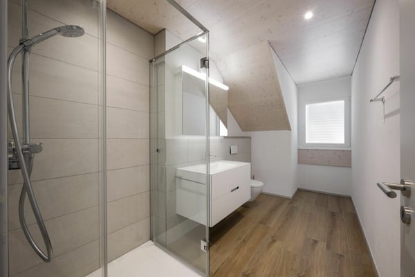 Wunderschöne 3.5 Zimmer Dachwohnung mit grosser Loggia 7