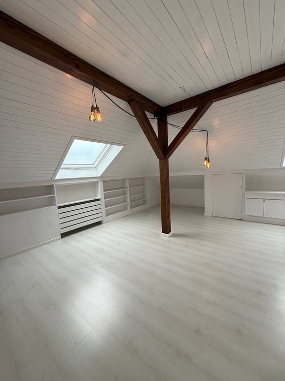 Stilvolle 1.5-Zimmer-Maisonette-Wohnung im Herzen von Zofingen 9