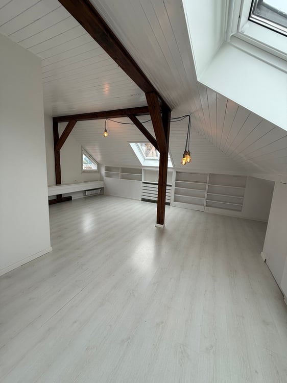 Stilvolle 1.5-Zimmer-Maisonette-Wohnung im Herzen von Zofingen 8