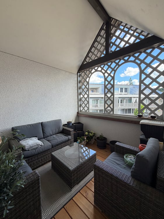 Moderne 2.5-Zimmer-Maisonettewohnung im Dorfkern 4