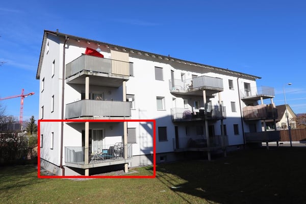 Attraktive 3.5-Zimmer-Wohnung im Hochparterre in Suhr 1