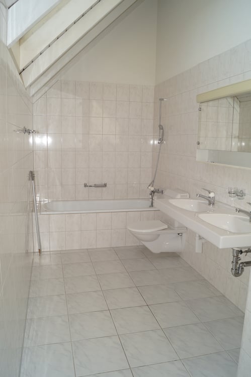 Helle 5.5-Zimmer-Maisonettewohnung in Boningen zu vermieten 9