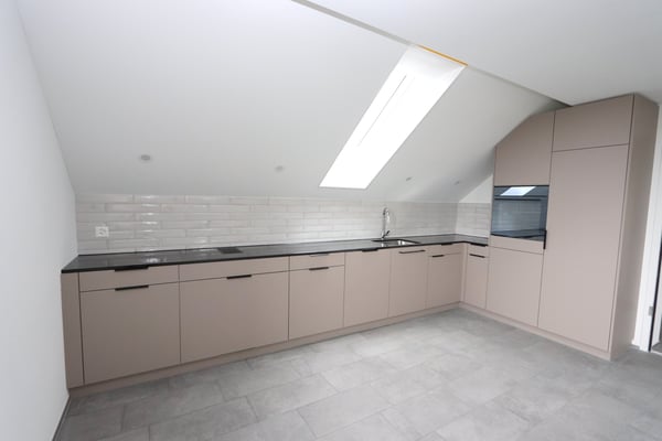 Moderne 2.5-Zimmer-Maisonettewohnung im Dorfkern 2